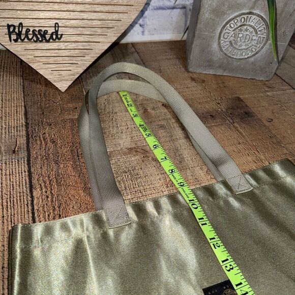 Nike Air Jordan 1 High Utility SP Stash & Shoe Satin Tote Bag BRAND NEW - Picture 7 of 8